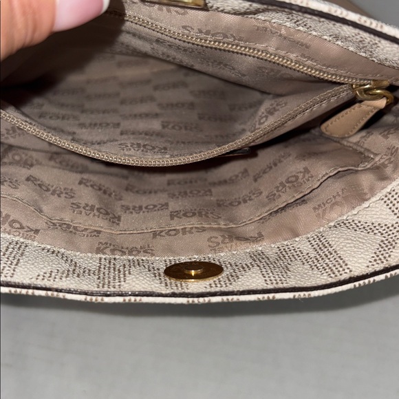 Michael Kors Jet Set Convertible Shoulder Crossbody Bag/COA - Picture 7 of 15